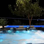 Villa Infinity View *