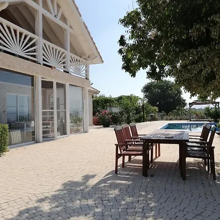 Infinity View Villa *