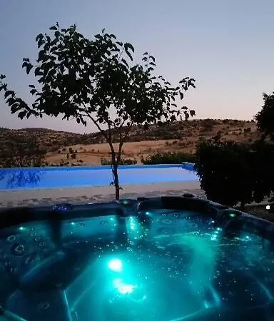 Infinity View Villa *