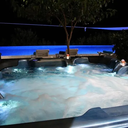 Infinity View * Nata