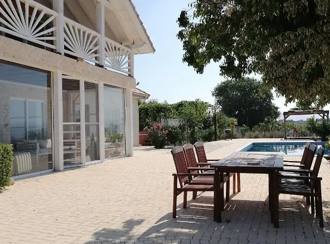 Infinity View Villa *