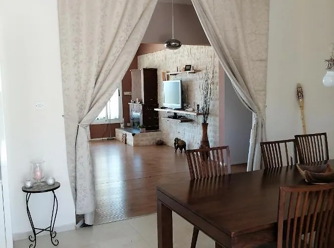 Infinity View Villa *