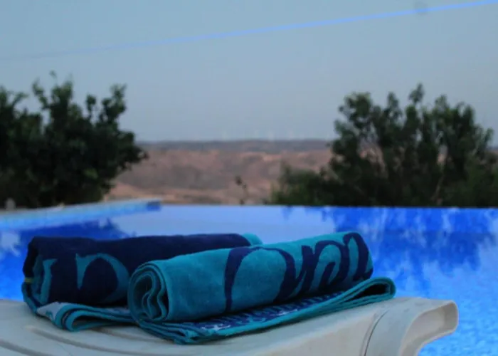 Infinity View Villa Nata