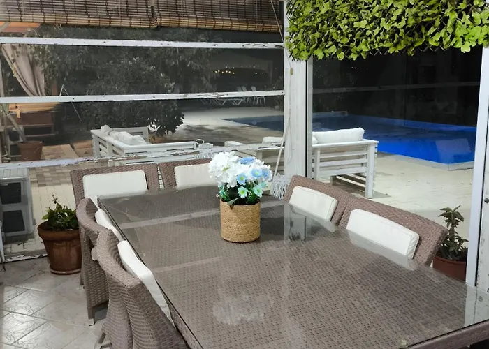 Infinity View Villa Nata